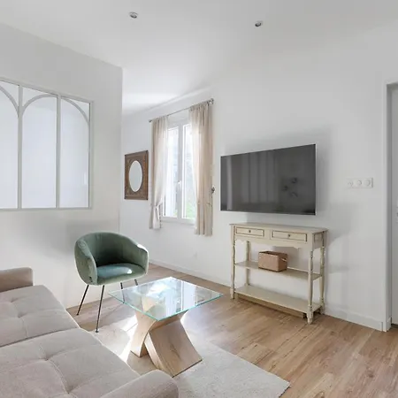 De Charme Entre Batignolles Et Montmartre Apartment